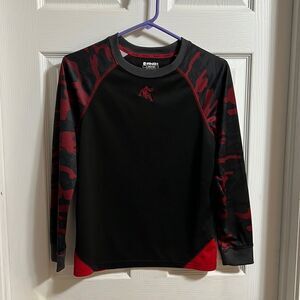 AND1 boys size 10/12 long sleeved shirt.